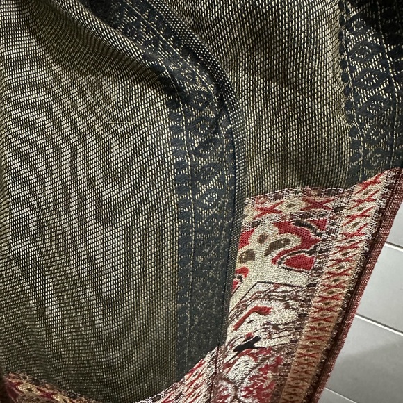 Pashmina Paisley Scarf Wrap Shawl Stole Black Red Glitter 100% Pashmina 69 X 27 - Picture 12 of 12